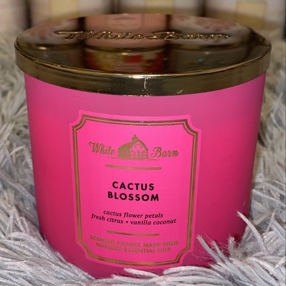 Bath & Body Works 3 Wick Candles - Picture 4 of 7